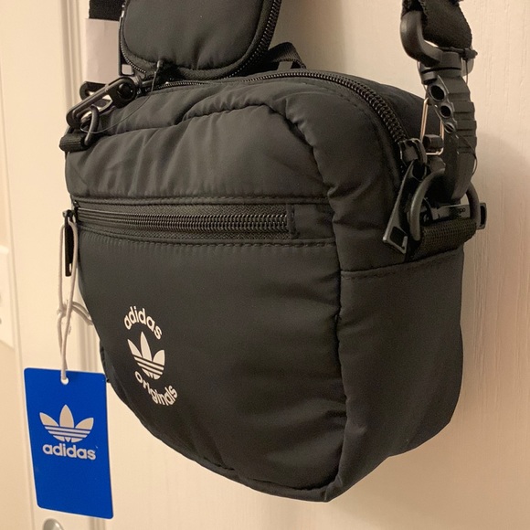 Adidas Puffy Crossbody Bag with Free Matching Wallet!! - Picture 4 of 17